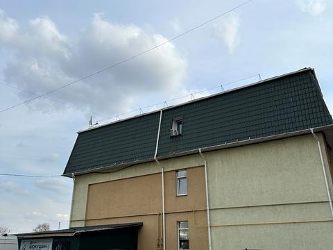 комерційна за адресою Назара Небожинського вул. (Павлюченка), 16а