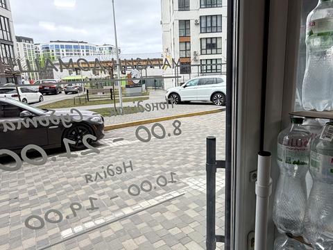 комерційна за адресою Гетьмана Мазепи вул., 164, к7