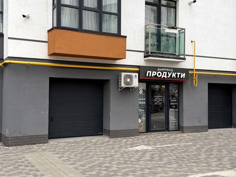 комерційна за адресою Гетьмана Мазепи вул., 164, к7
