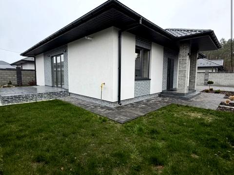 будинок за адресою Бориса Лятошинського вул. (1 Травня), 1