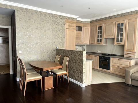 квартира за адресою Валерія Лобановського вул., 21