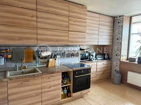 квартира за адресою Дніпровська набережна вул., 26-І