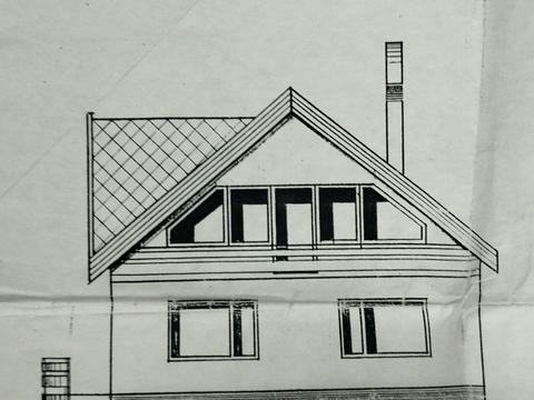 дом по адресу Яноша Ареня