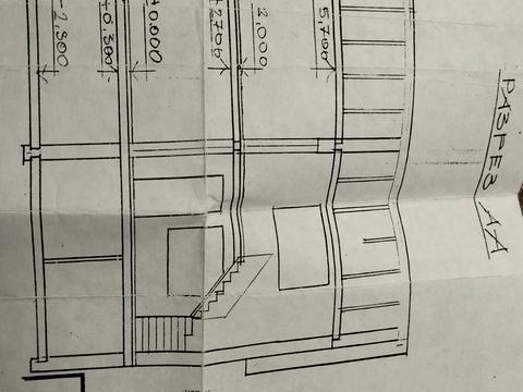 дом по адресу Яноша Ареня