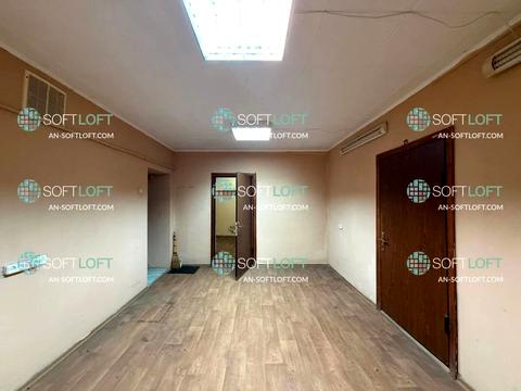 комерційна за адресою Кричевського вул., 40