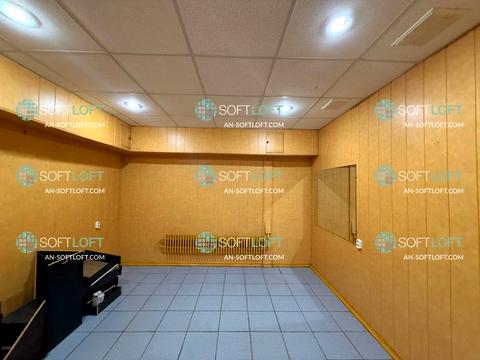 комерційна за адресою Кричевського вул., 40