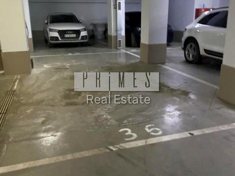 паркоместо по адресу Андрея Верхогляда ул. (Михайла Драгомирова), 11-В