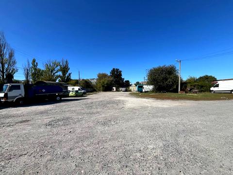 комерційна за адресою Молодіжна вул., 22