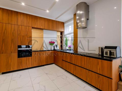 квартира по адресу Академика Филатова ул., 2/1