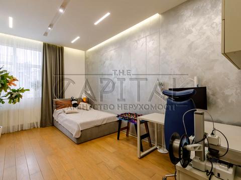 квартира по адресу Академика Филатова ул., 2/1