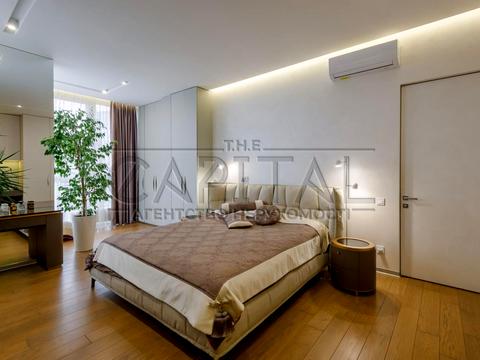 квартира по адресу Академика Филатова ул., 2/1