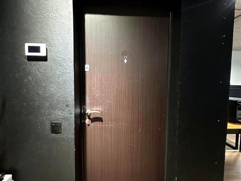 комерційна за адресою Предславинська вул., 57