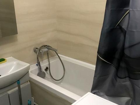 квартира за адресою Машинобудівників вул., 16