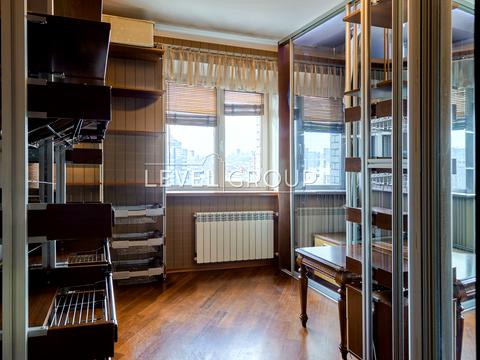квартира за адресою Саперно-Слобідська вул., 8