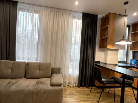 квартира за адресою Архітектора Олега Петрова вул. (Чернишевського), 21-Д