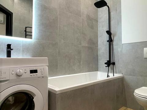 квартира за адресою Архітектора Олега Петрова вул. (Чернишевського), 21-Д