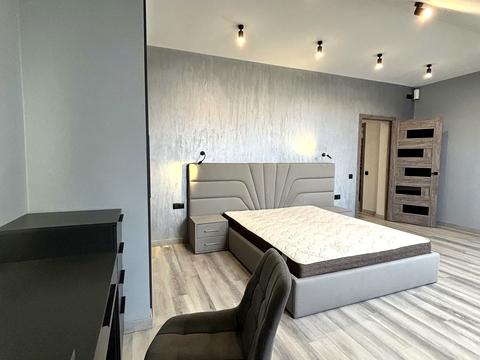 квартира по адресу Героїв Крут ул., 6