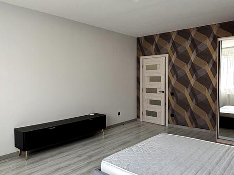 квартира по адресу Героїв Крут ул., 6