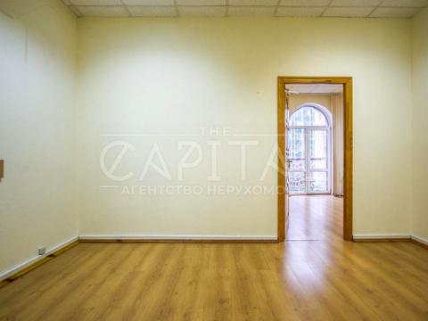 комерційна за адресою Іоанна Павла II вул. (Патріса Лумумби), 3