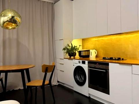 квартира за адресою Михайла Грушевського вул., 2