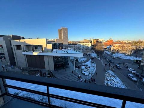 комерційна за адресою Цехова вул., 1