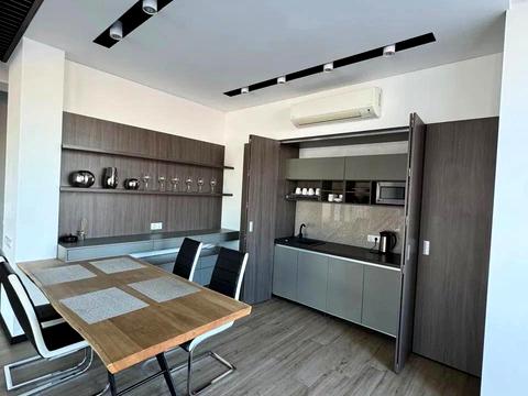 комерційна за адресою Цехова вул., 1