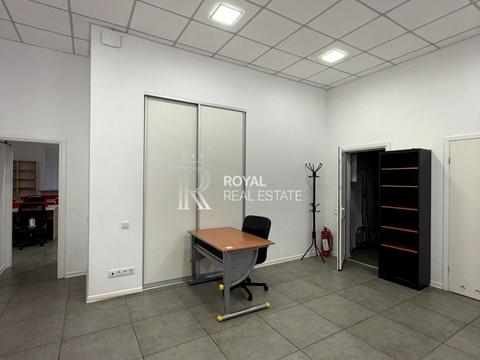 коммерческая по адресу Лютеранская ул., 6-Б