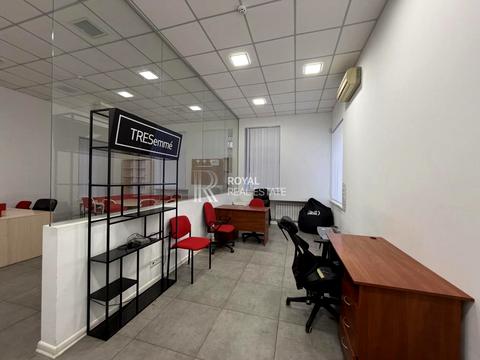 коммерческая по адресу Лютеранская ул., 6-Б