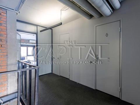 комерційна за адресою Саперне Поле вул., 12