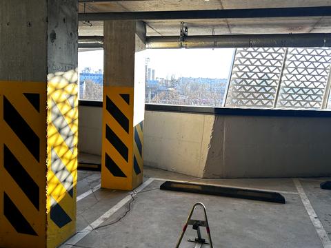 паркомісце за адресою Берестейський просп. (Перемоги), 11 к2