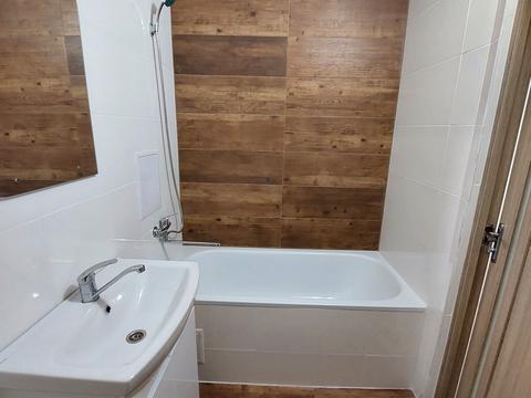 квартира за адресою Героїв України просп. (Героїв Сталінграду), 20-Б