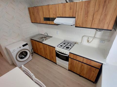 квартира за адресою Героїв України просп. (Героїв Сталінграду), 20-Б