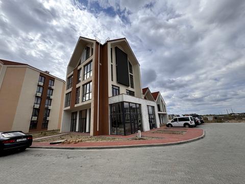 коммерческая по адресу Богдана Хмельницкого ул., 28