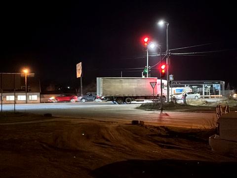 комерційна за адресою Київське вул., 38