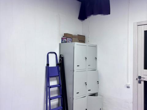 комерційна за адресою Київське вул., 38