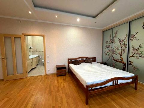 квартира за адресою Панаса Мирного вул., 17