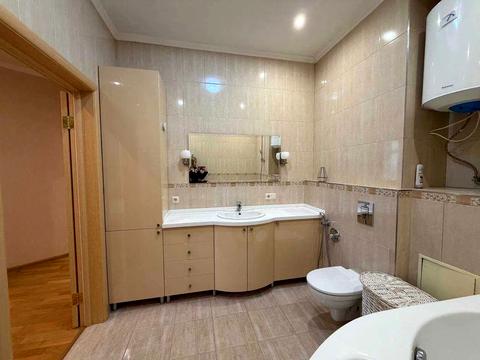 квартира за адресою Панаса Мирного вул., 17