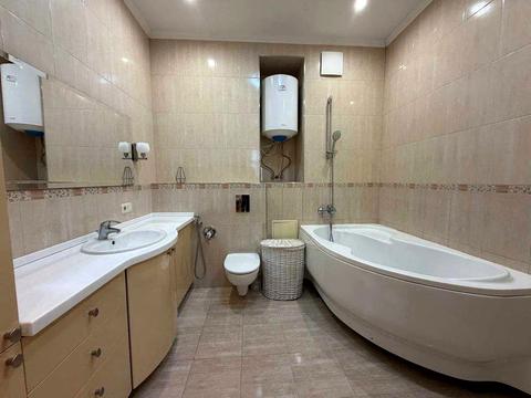 квартира за адресою Панаса Мирного вул., 17