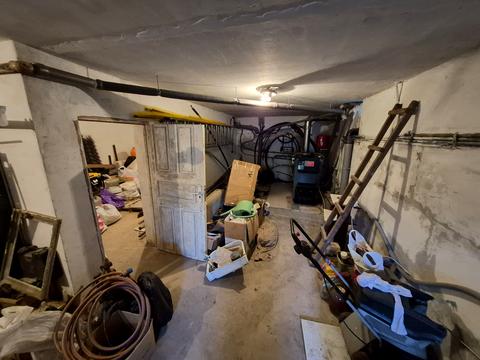 будинок за адресою Дачна