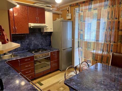 квартира за адресою Лазурна вул., 52-А