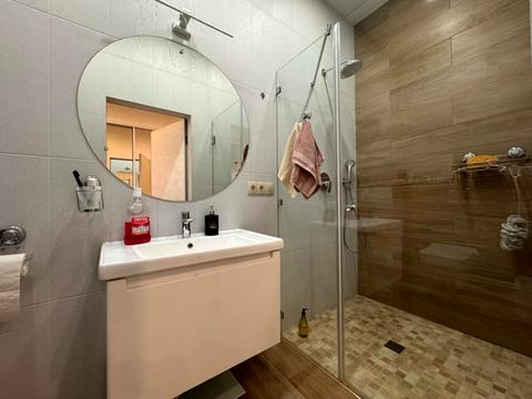 будинок за адресою Центральна