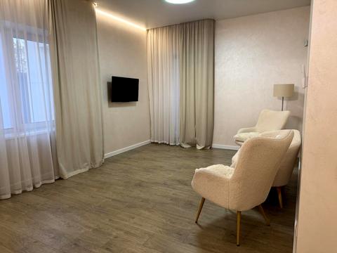 будинок за адресою Центральна