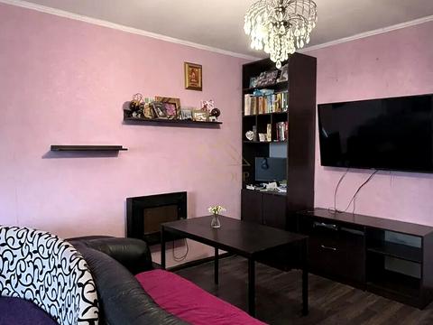 квартира за адресою Тролейбусна вул., 8