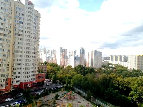 квартира за адресою Білицька вул., 18