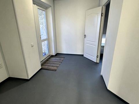 комерційна за адресою Руслана Слободянюка вул. (Валентини Терешкової), 152а