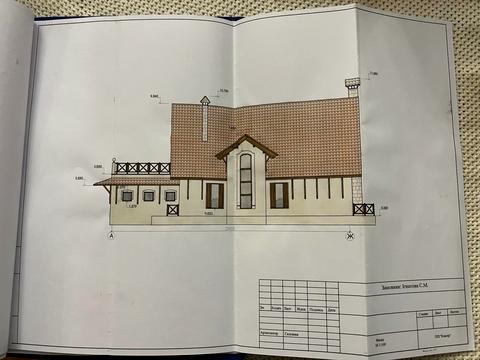 дом по адресу Центральна