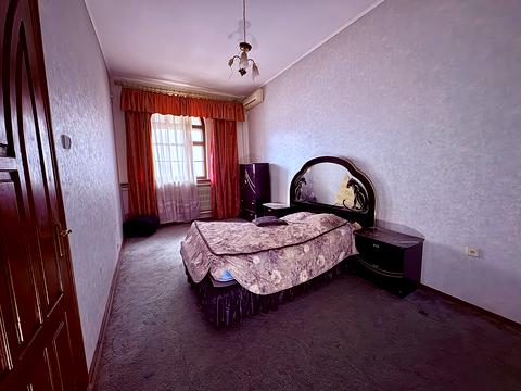 комерційна за адресою Самсонівська вул. (Крупської), 38