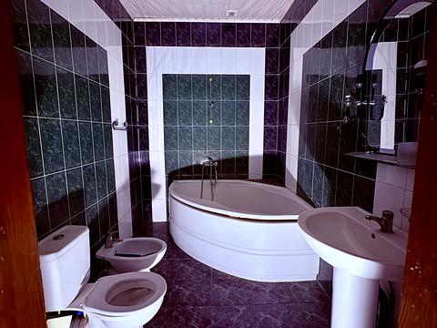 комерційна за адресою Самсонівська вул. (Крупської), 38