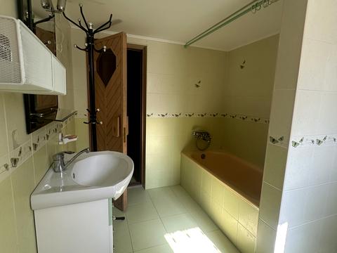 будинок за адресою с. Крушинка, Райдужна, 175