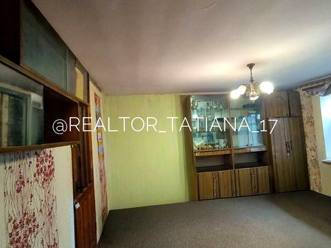 будинок за адресою Центральна, 1